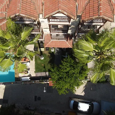 Adalis Boutique Bed & Breakfast Side