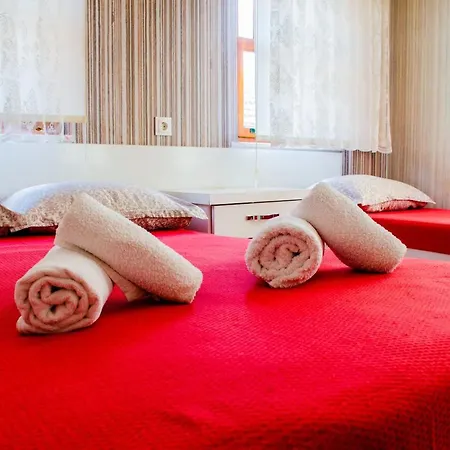 Bed & Breakfast Adalis Boutique *