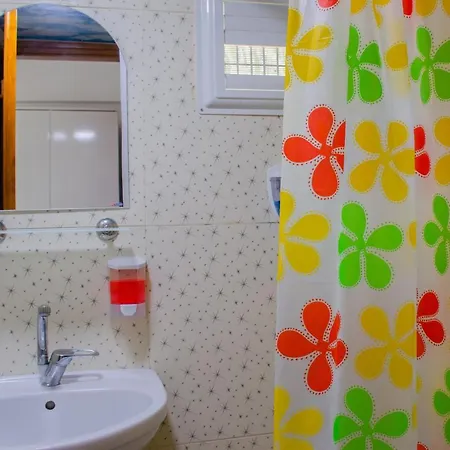 Adalis Boutique Bed & Breakfast Side